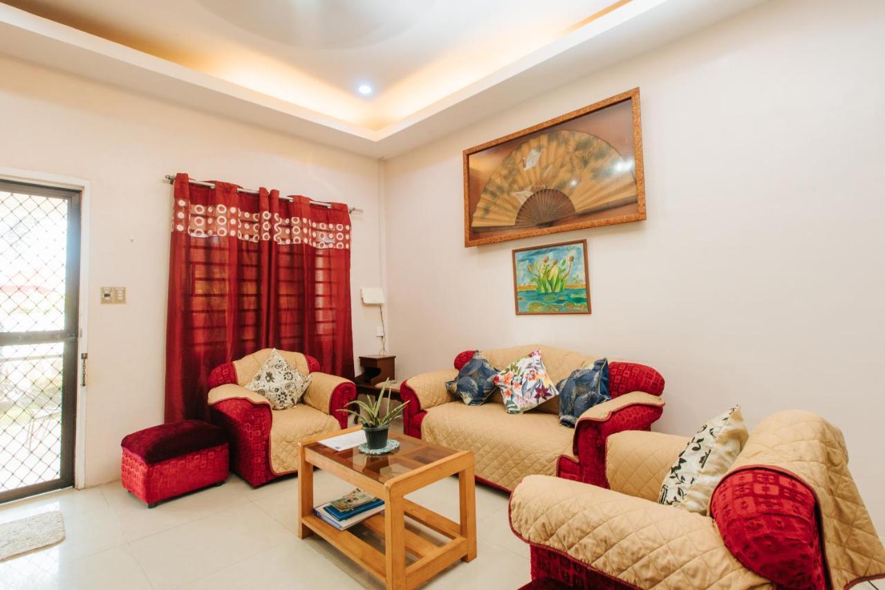 Bahay Ni Kikay Vacation Rental - Wifi Included General Santos City ภายนอก รูปภาพ